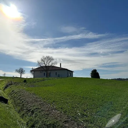 Les Hauts D'en Perrin Maurens (Gers)