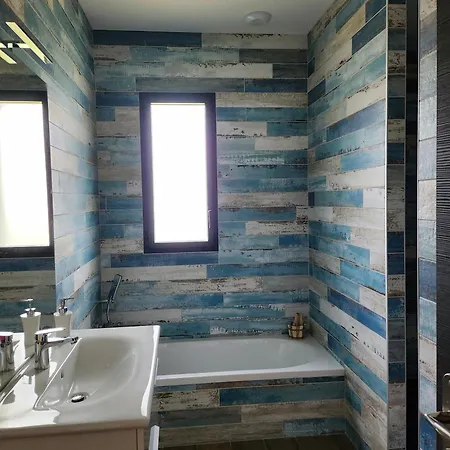 בית נופש Les Hauts D'en Perrin